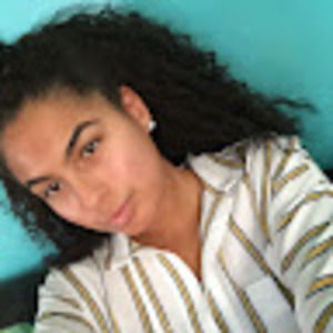 Meet your Posher, Arielle